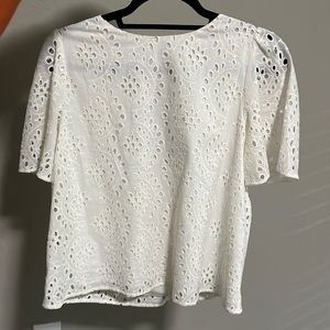 White Banana Republic shirt, size medium.